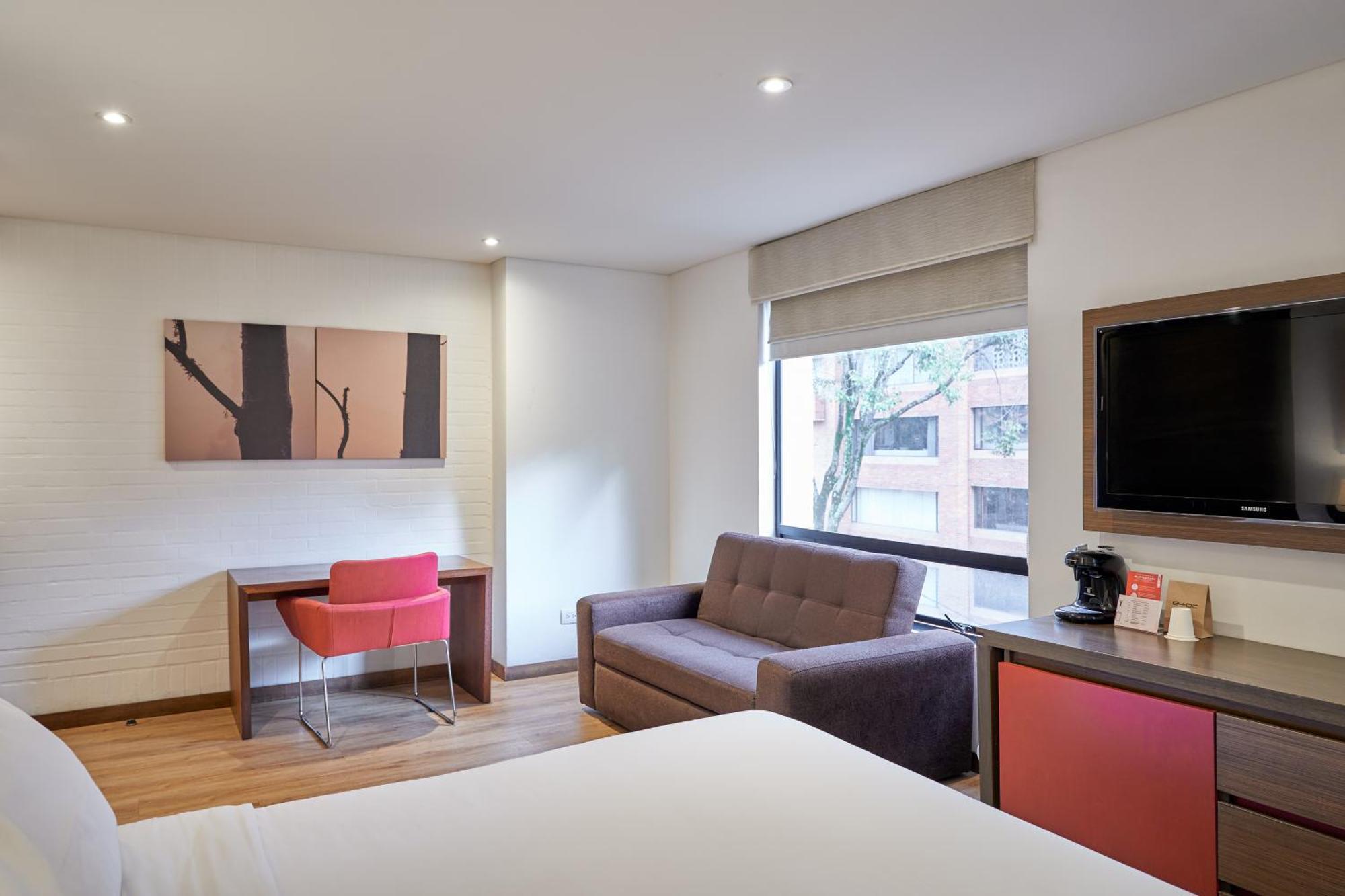 Hotel 84 Dc Bogotá Zewnętrze zdjęcie
