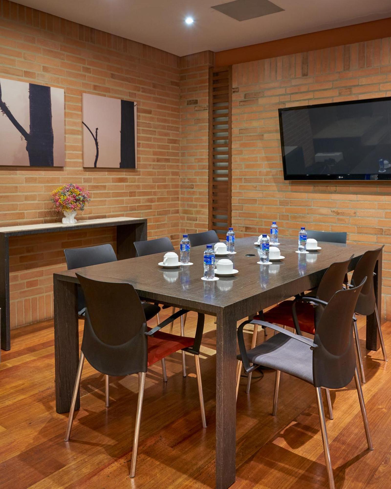 Hotel 84 Dc Bogotá Zewnętrze zdjęcie
